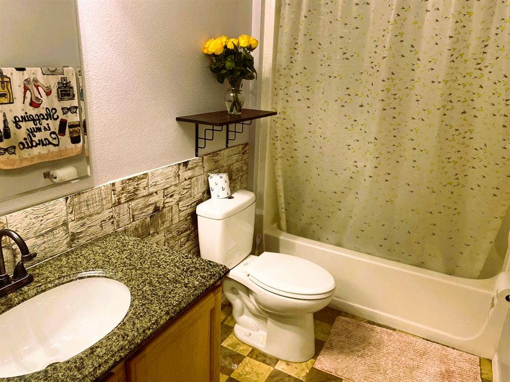 Private Upstairs Suite for Rent