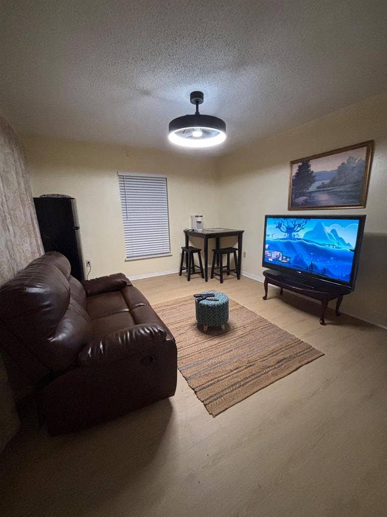 Private Upstairs Suite for Rent