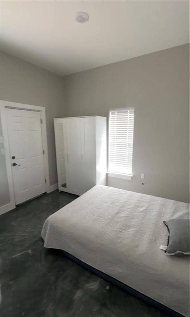 Studio for rent