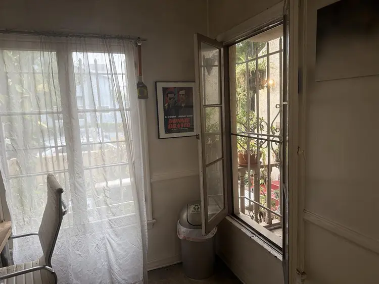 Melrose Fairfax area nice apartment