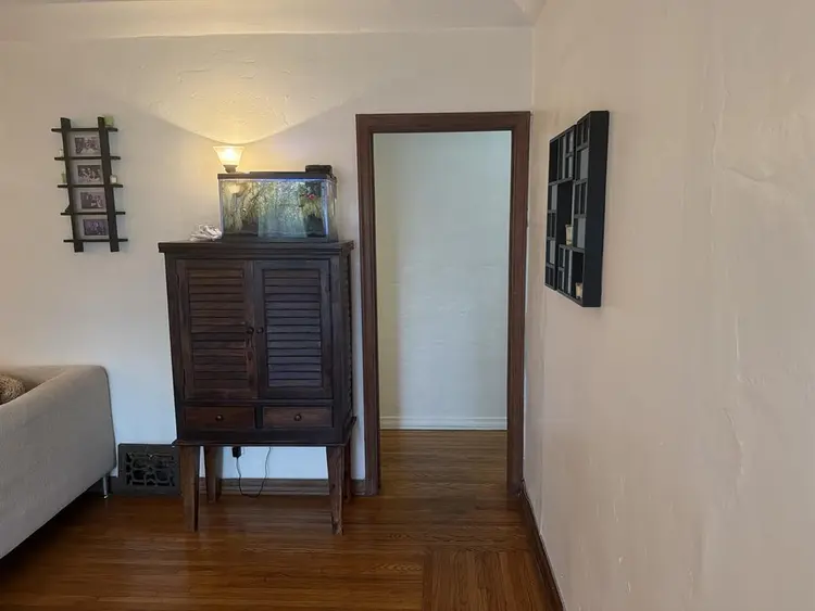 Melrose Fairfax area nice apartment