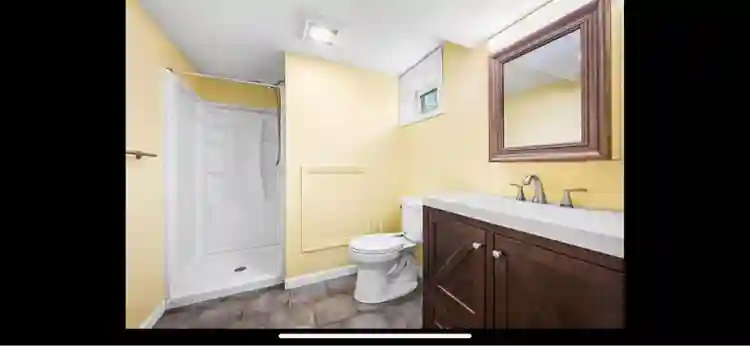 1 bedroom $2000 North Tewksburyy