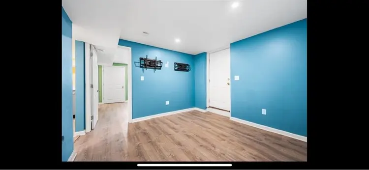 1 bedroom $2000 North Tewksburyy