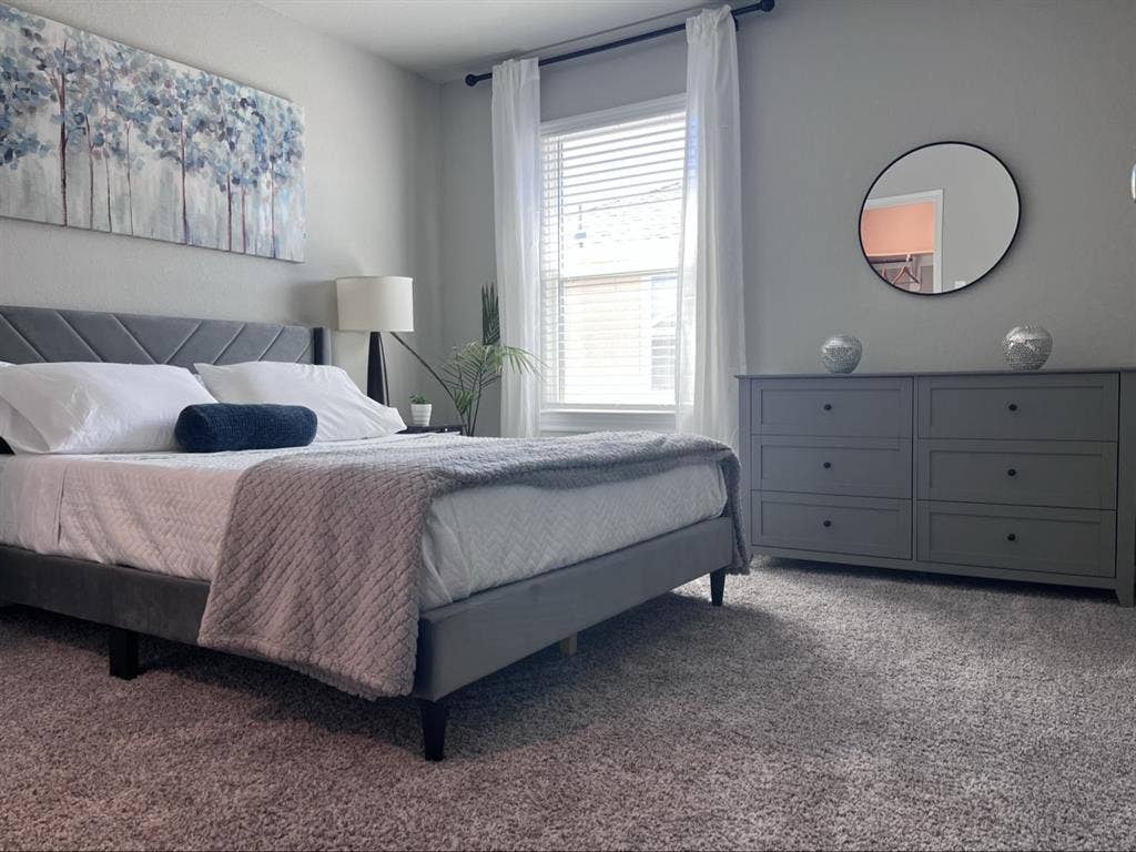 Prv Room | Prv Bath | Furnished
