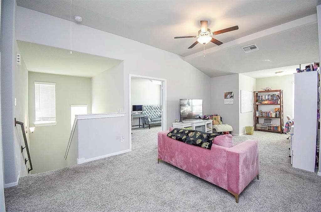 Prv Room | Prv Bath | Furnished