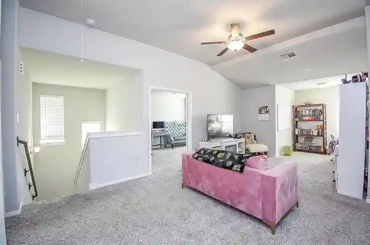 Prv Room | Prv Bath | Furnished