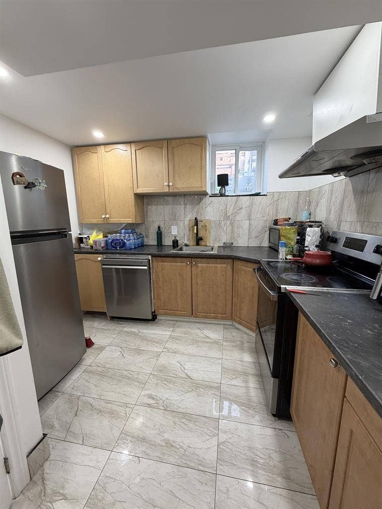 Basement room to rent