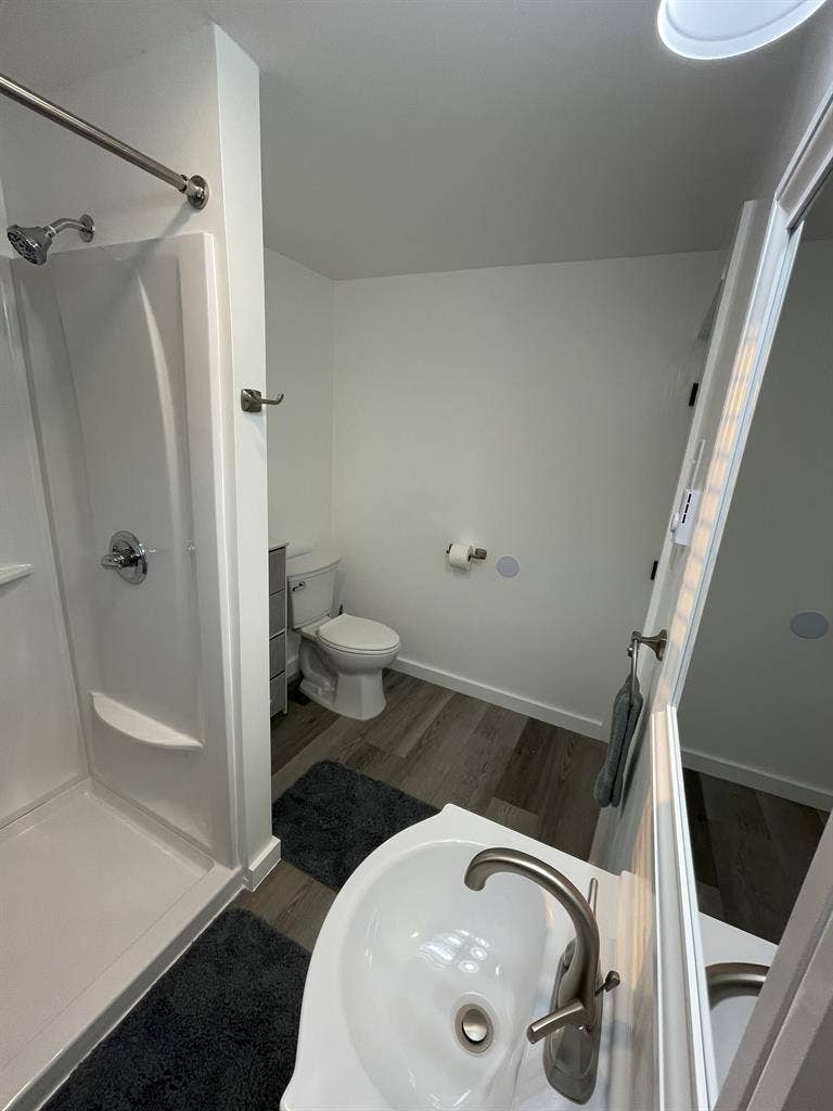 Clean house seeking quiet roommate
