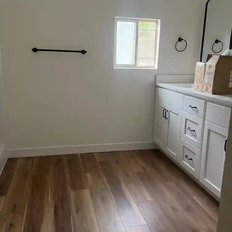 roommate wanted SE
