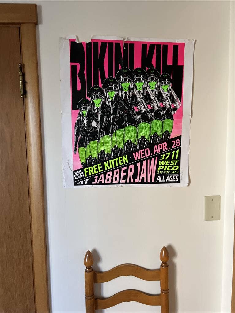 room available near downtown LB