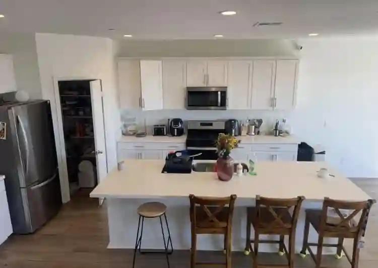 MENIFEE- furnished w utilties incl