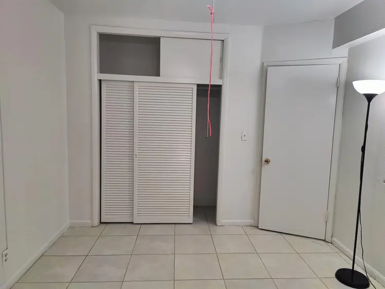 Room for rent