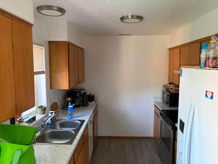 Need roommate for 3 bed/ 2 bath