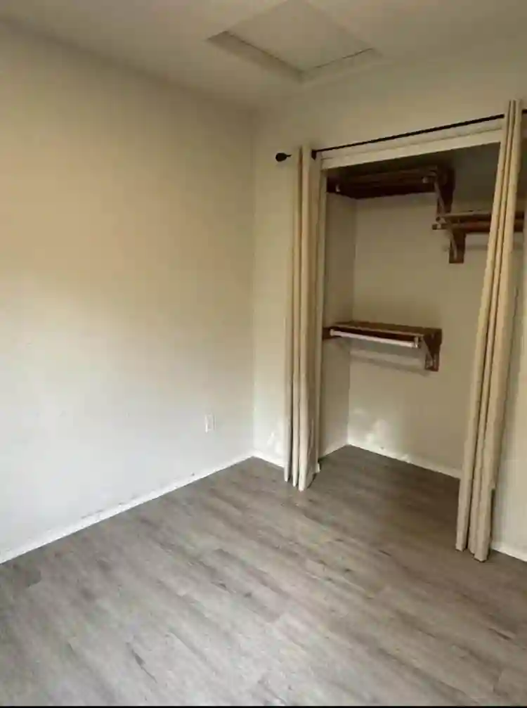 Need roommate for 3 bed/ 2 bath