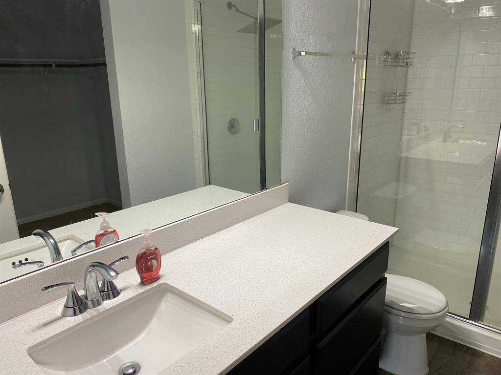 3 BR in Austin