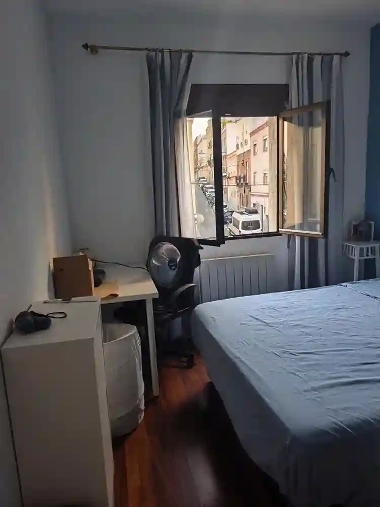 Habitación doble muy luminosa
