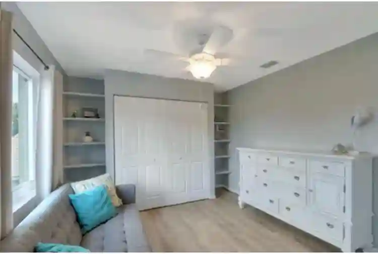 Private room- $1000 month to month