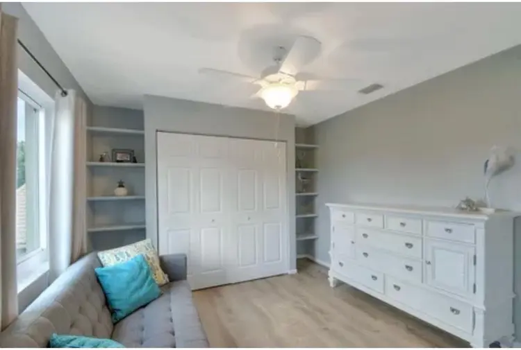 Private room- $1000 month to month