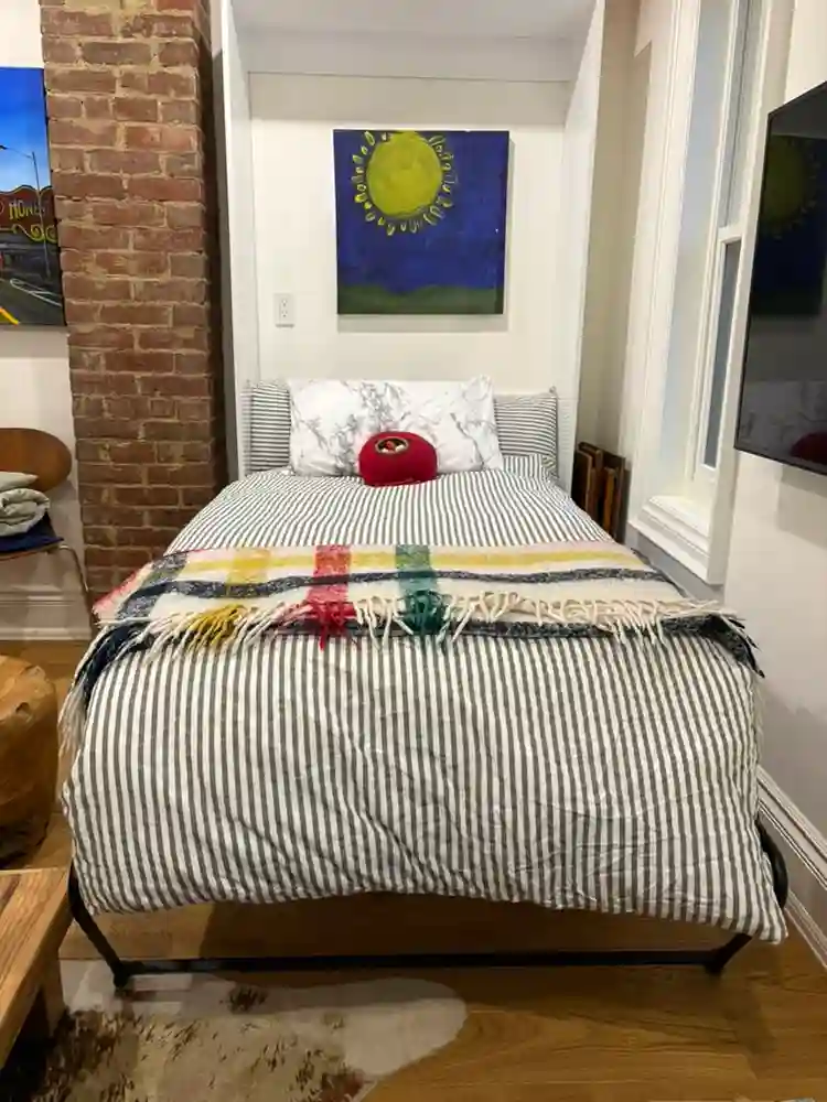 Roomate to share stunning home