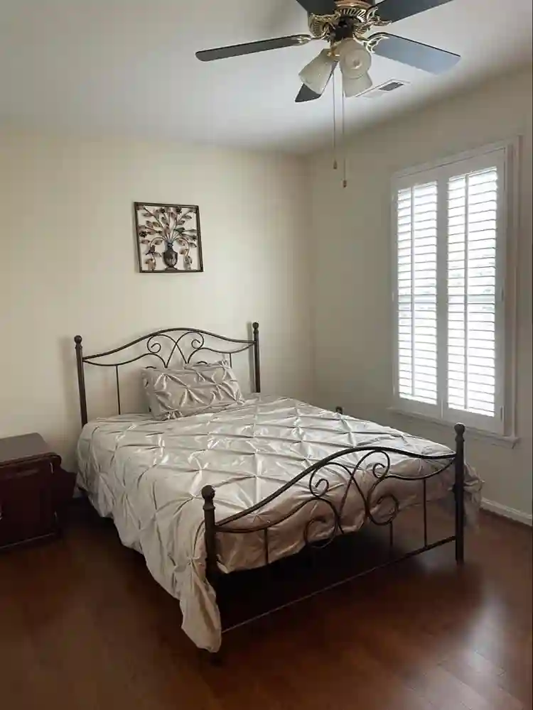 Stafford Room for rent