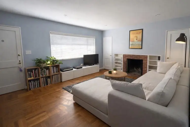 roommate need for 2br townhouse