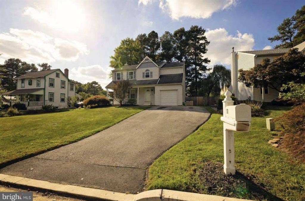 Furnished or not room for rent
