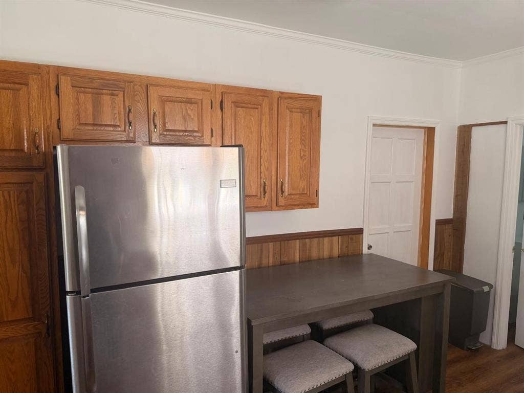 Private room for rent