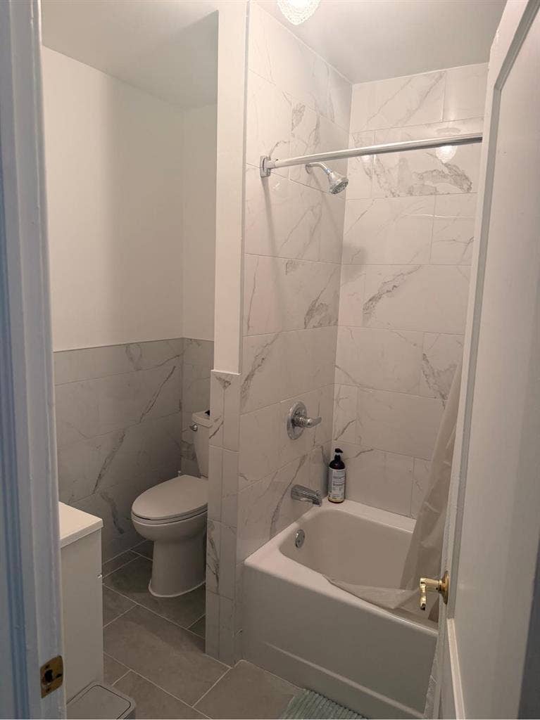 Private room for rent