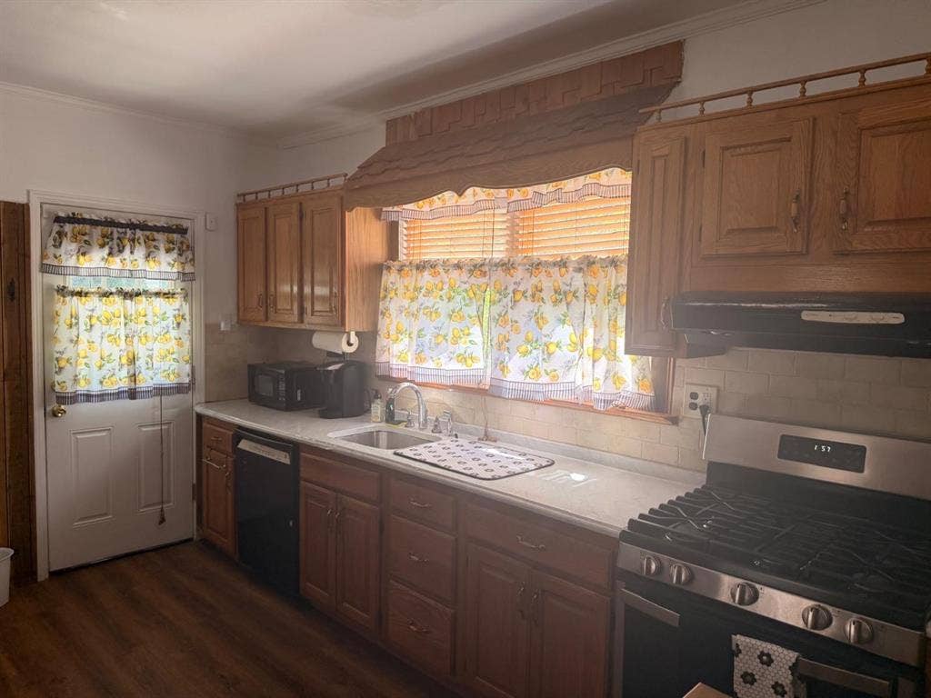 Private room for rent