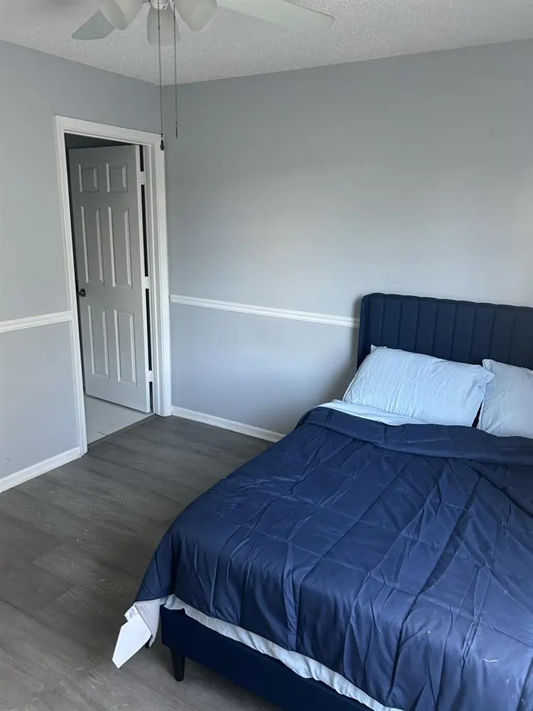 Private room and bathroom