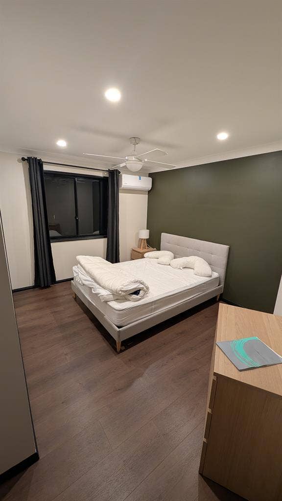 Furnished Rooms Available