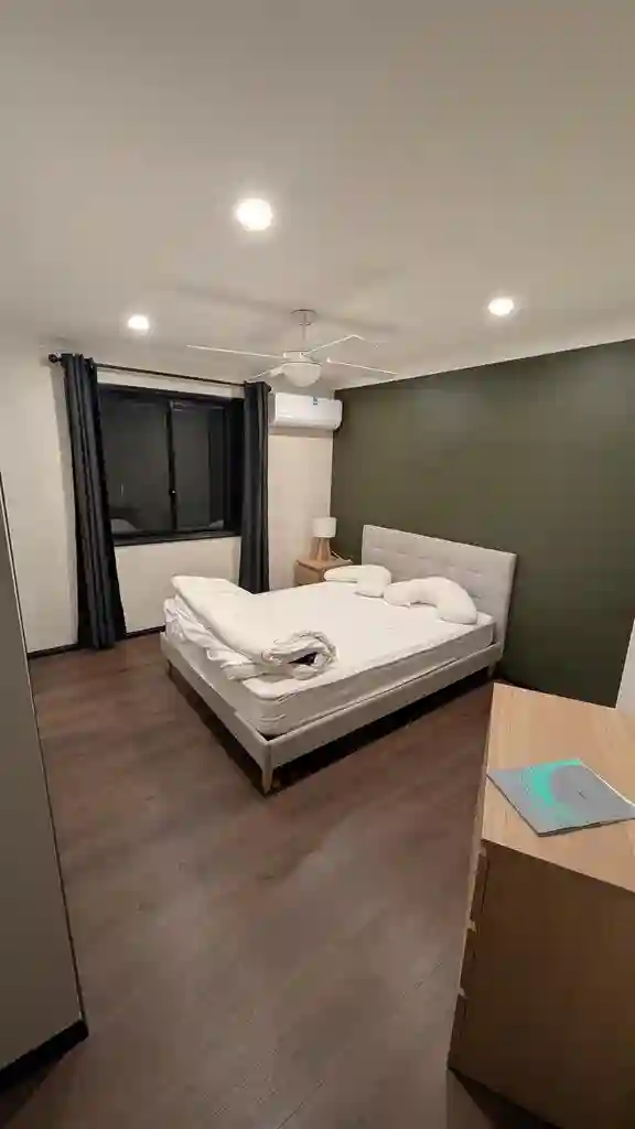 Furnished Rooms Available
