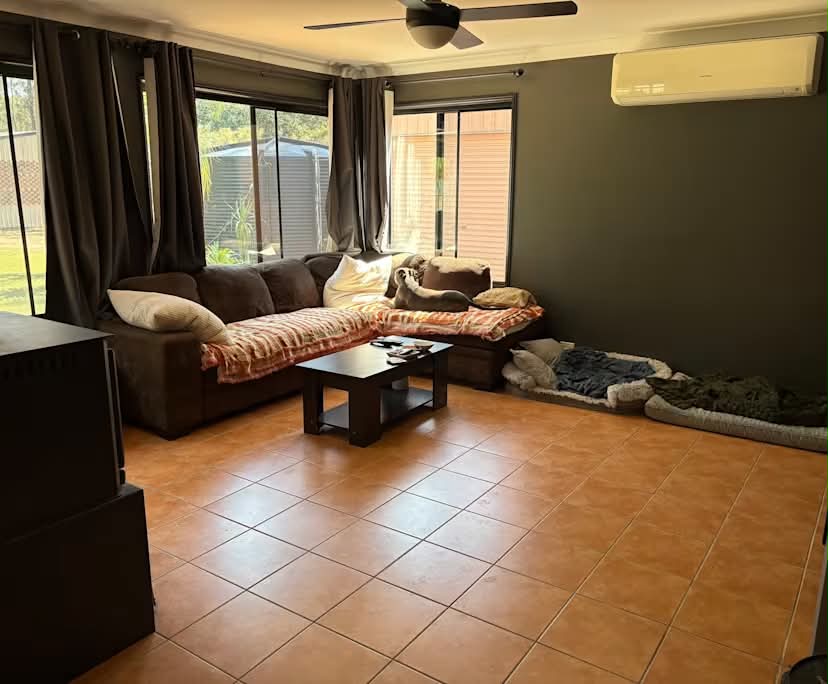 Furnished Rooms Available