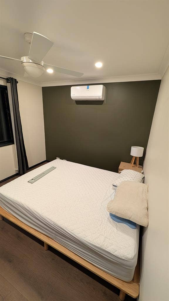 Furnished Rooms Available