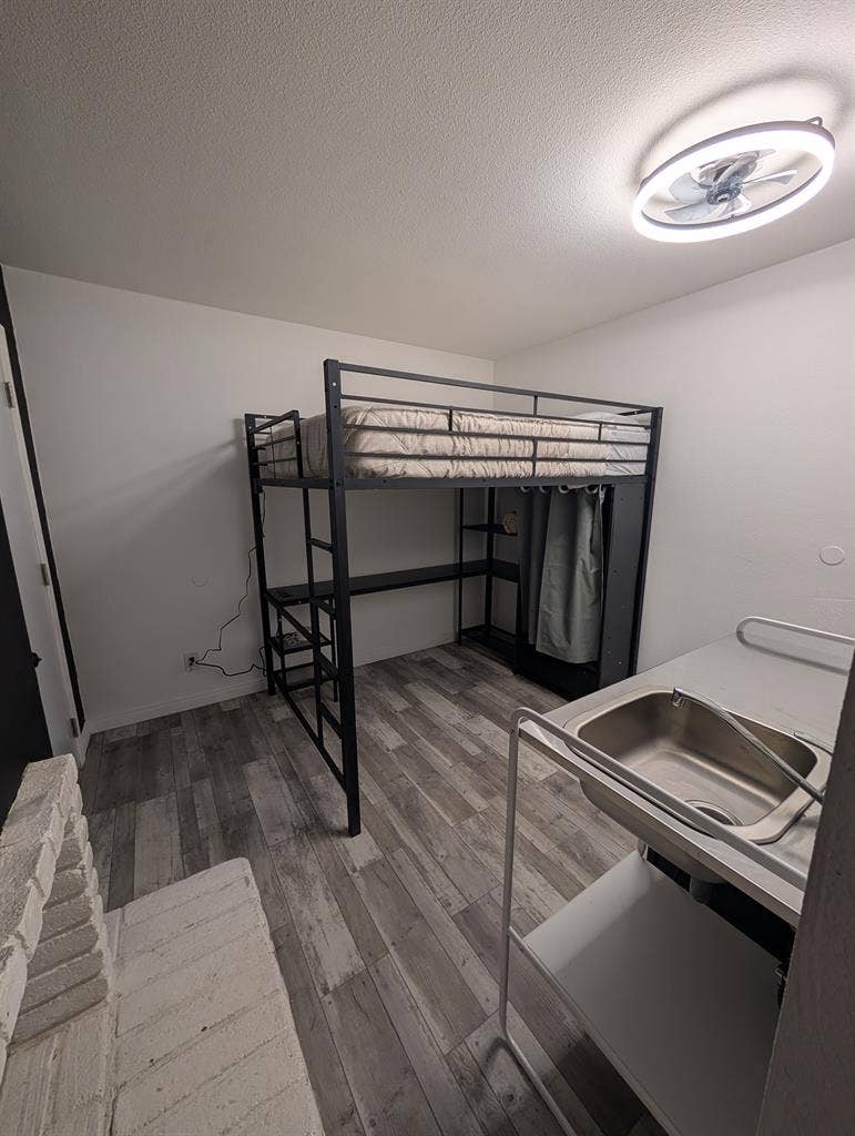 Private Bedroom with bathroom
