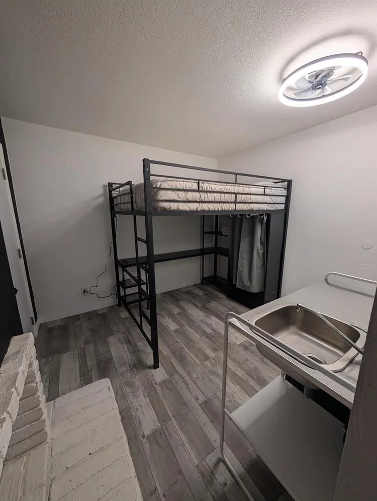 Private Bedroom with bathroom