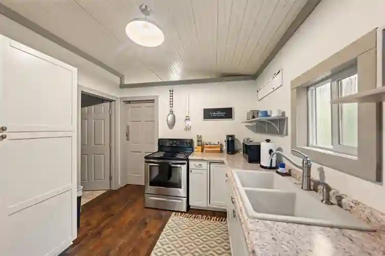 Country Cabin