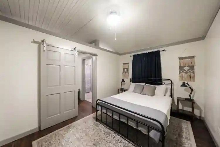 Country Cabin