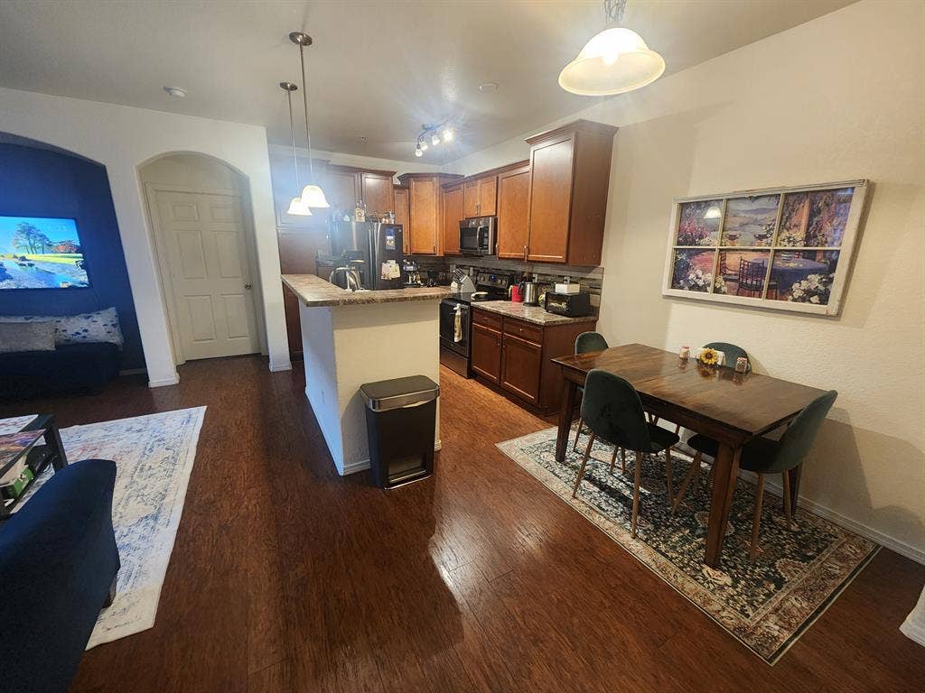 Room for Rent with Private Bath