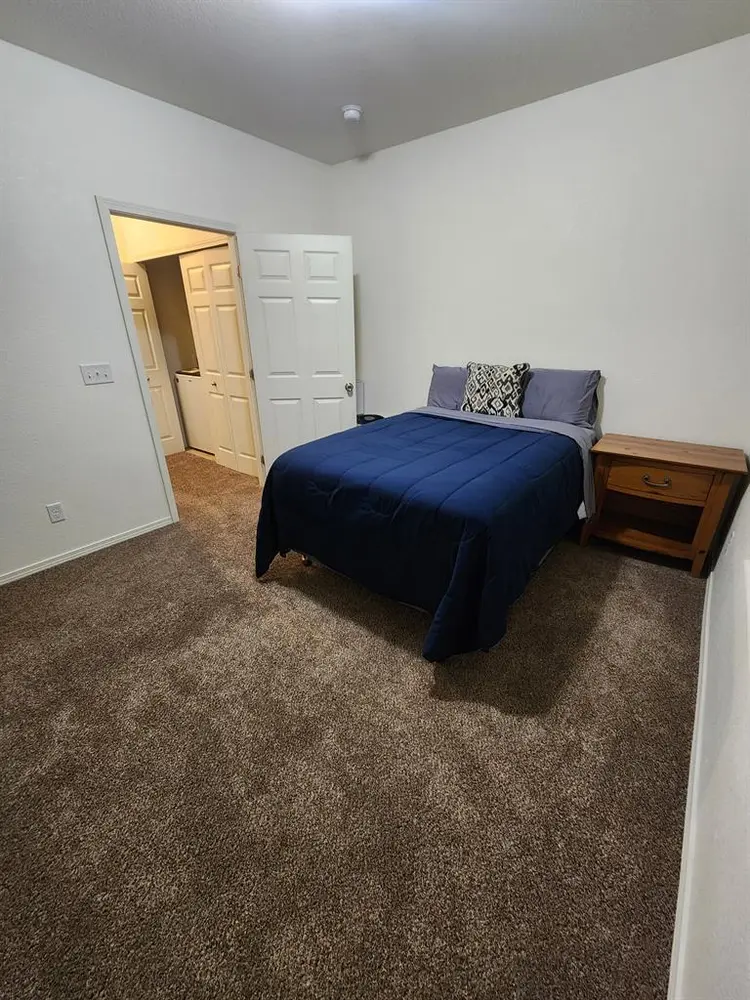 Room for Rent with Private Bath