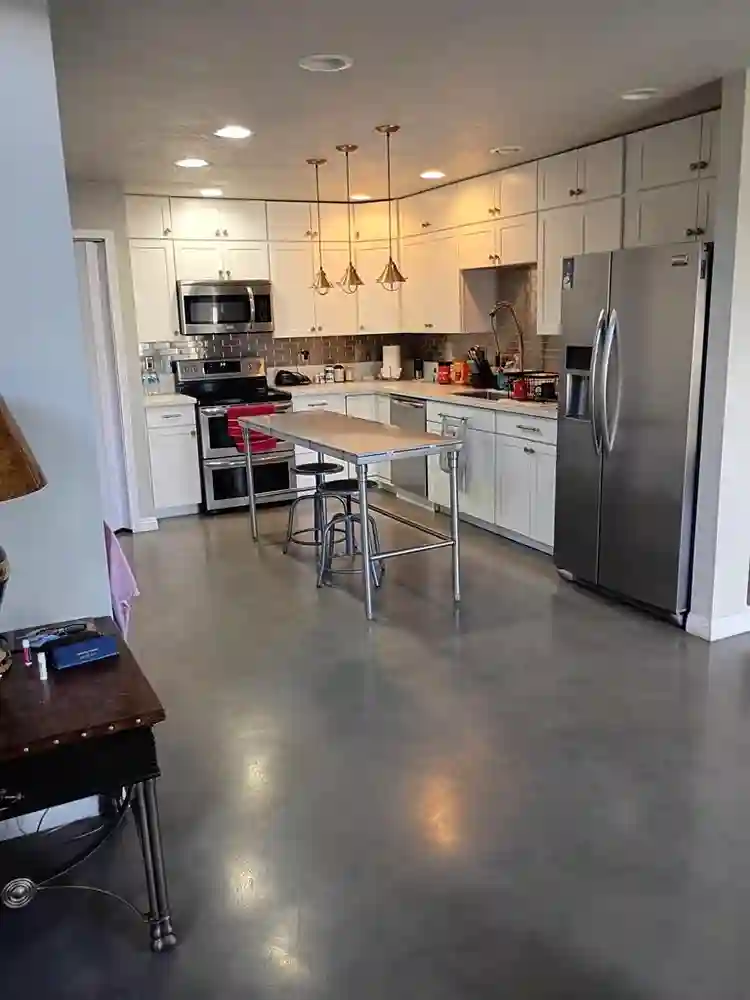 Private unfurnished bedroom / bath