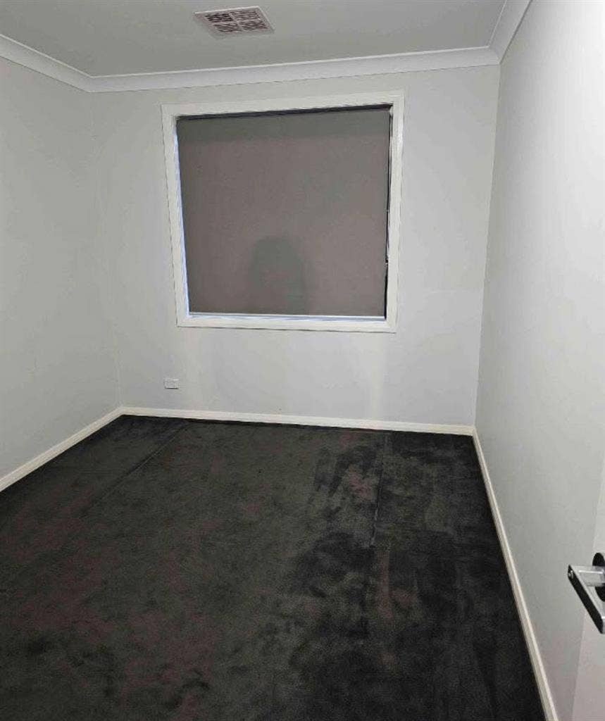 Flat Mate Needed Bills Included