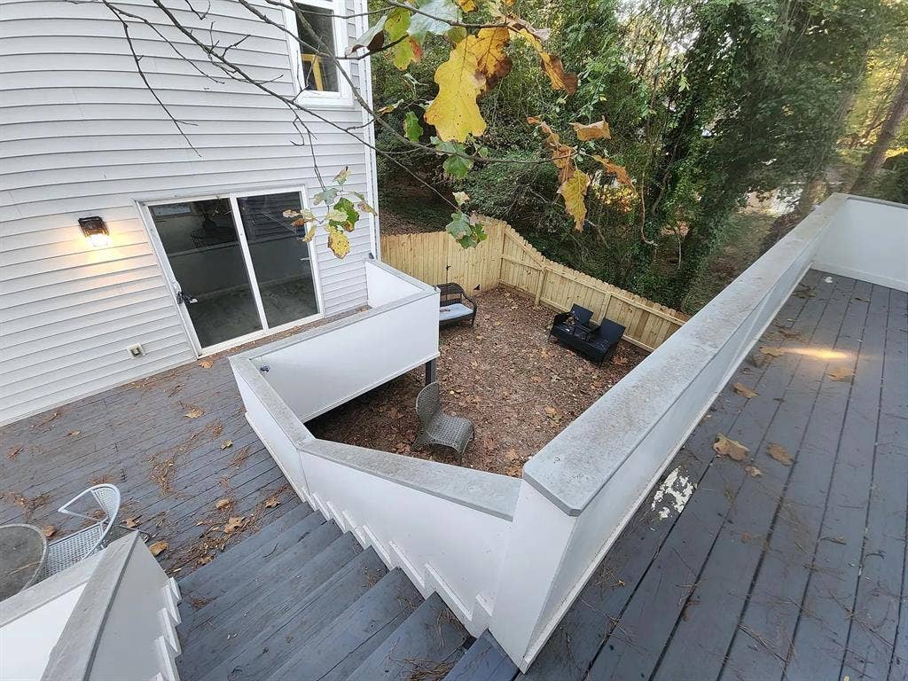 HEART OF RTP! Male Tenant Needed