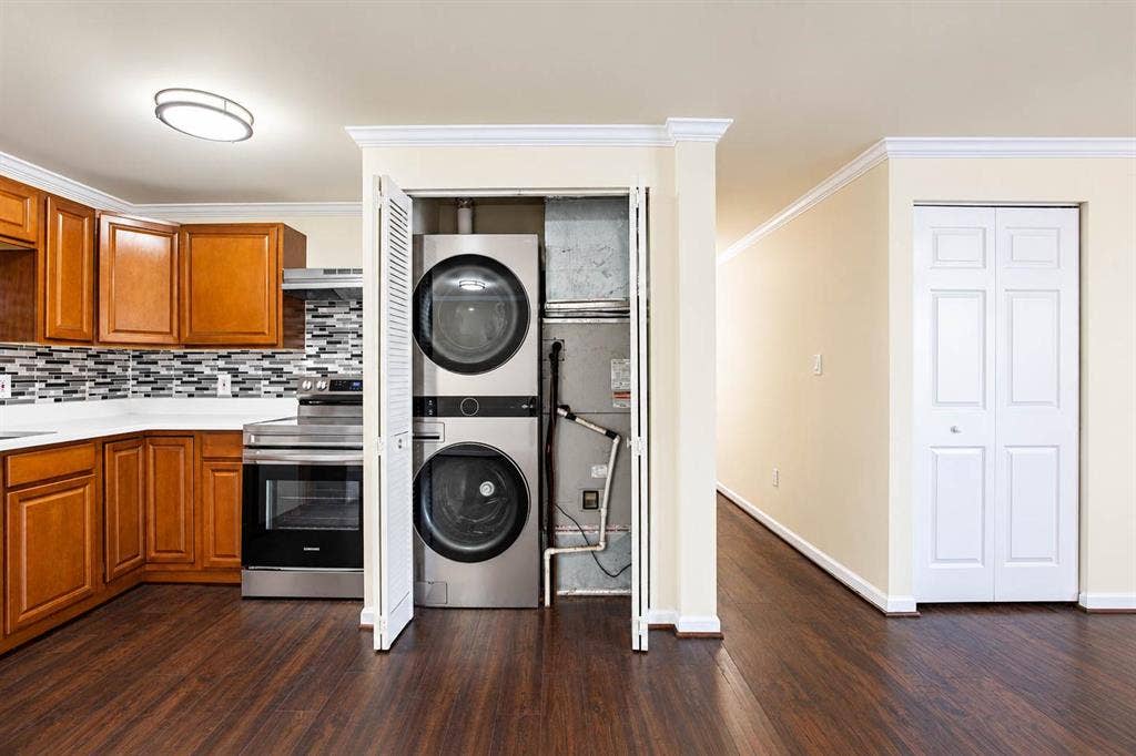 3 BR in Washington