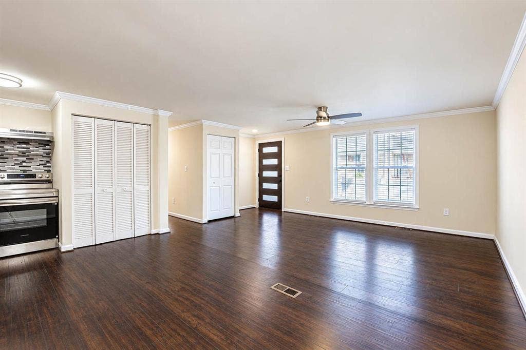 3 BR in Washington