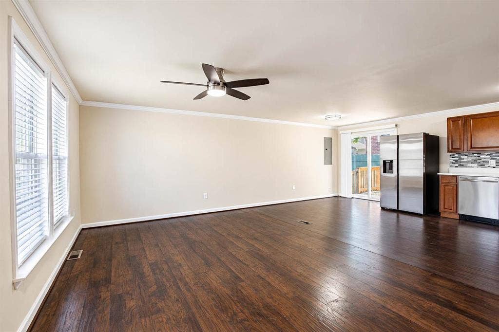 3 BR in Washington