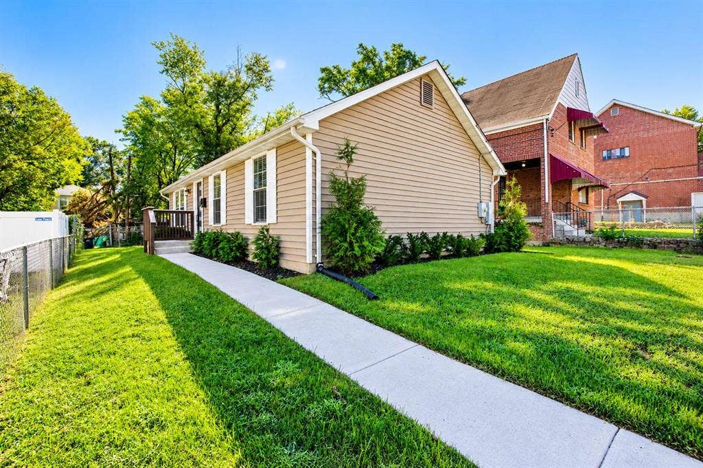 3 BR in Washington