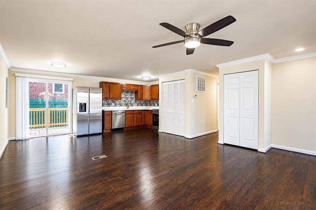 3 BR in Washington