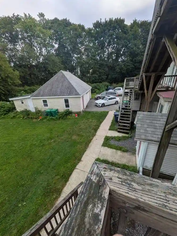 Beautiful apartment in Clinton ma