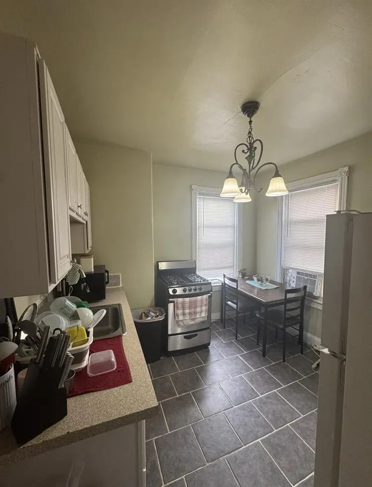 2 for 1- rooms for rent HAMILTON NJ